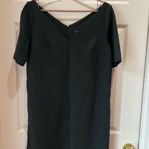 Elegant Dark Green V-Neck Dress, Ann Taylor, 6P